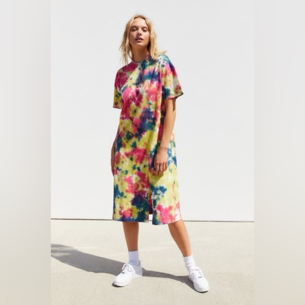 UO Tai Tie Dye T-Shirt Dress size L